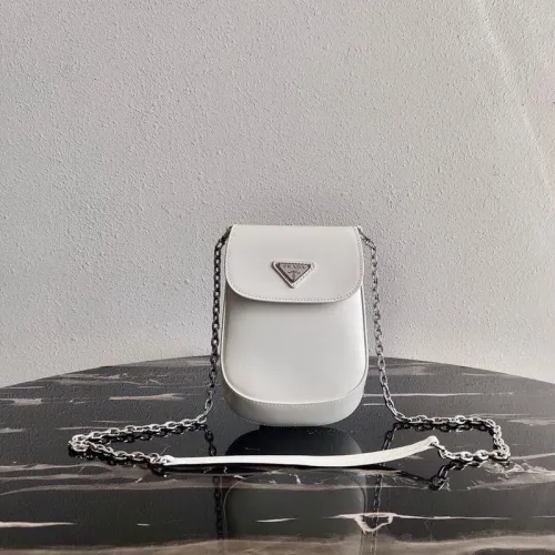 Prada Handbags AAA-005