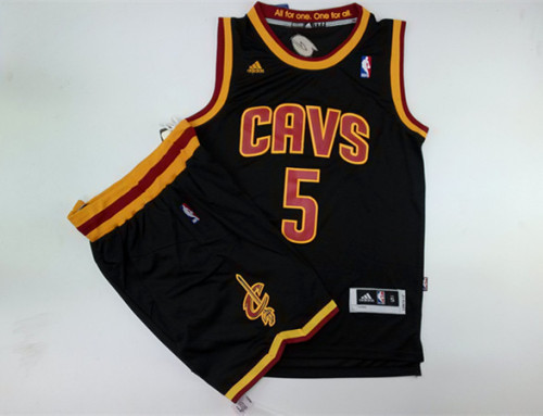 NBA Cleveland Cavaliers Suit-002