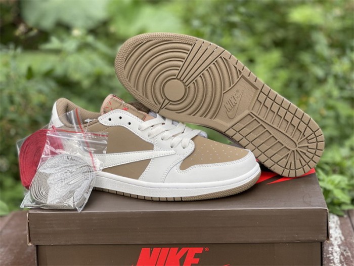 Authentic Travis Scott x Air Jordan 1 Low White Brown  GS