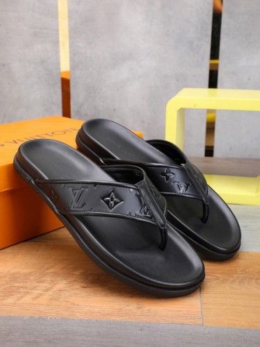 LV Sandals 1：1 Quality-110