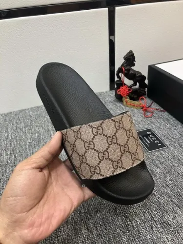 G women slippers AAA-231