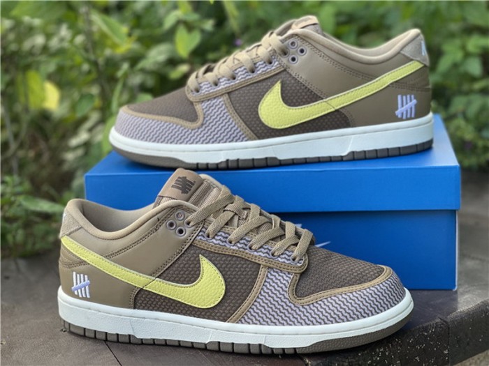 Authentic Undefeated x NK Dunk Low SP “Inside Out ”