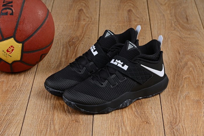 Nike LeBron James 10 shoes-001