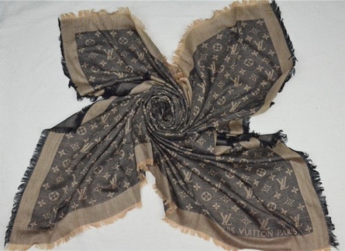 LV Silk Scarf AAA-117