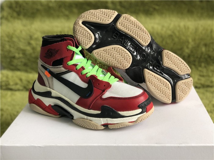 B 17FW Tripe-S High End Sneaker-018