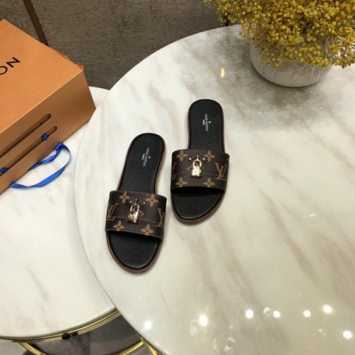 LV Sandals 1;1 Quality-062