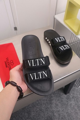 VT Men slippers AAA-054