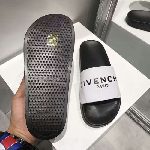 Givenchy men slippers AAA-022(40-45)