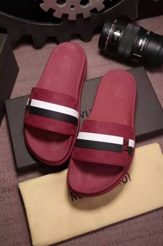 LV men slippers AAA-105