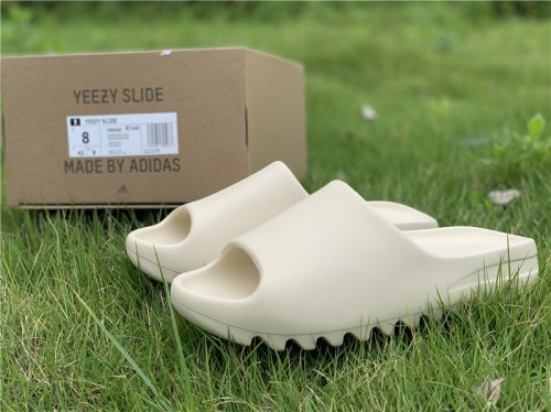 Yeezy Slide-001