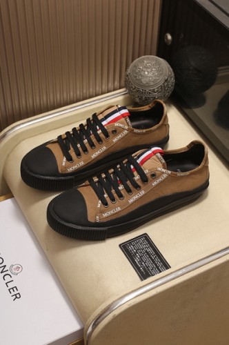 Moncler Men shoes 1：1 quality-047