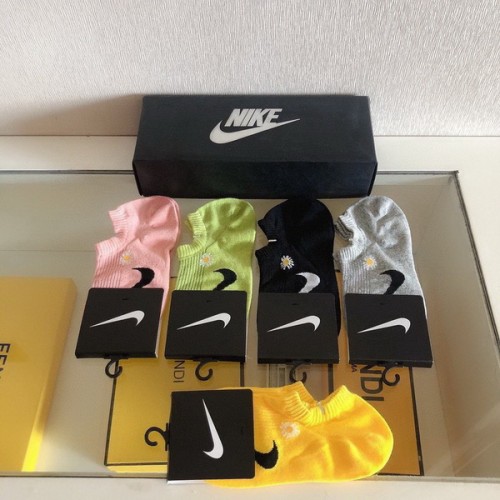 Nike Socks-067
