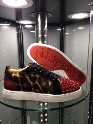 Super Max Christian Louboutin Shoes-722