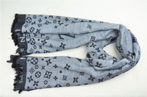 LV Silk Scarf AAA-162