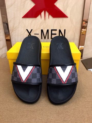 LV men slippers AAA(38-45)-212