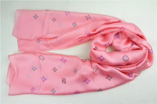 LV Silk Scarf AAA-039