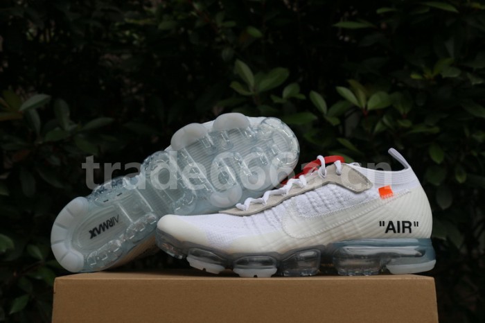 Authentic Off white x Air Vapormax White