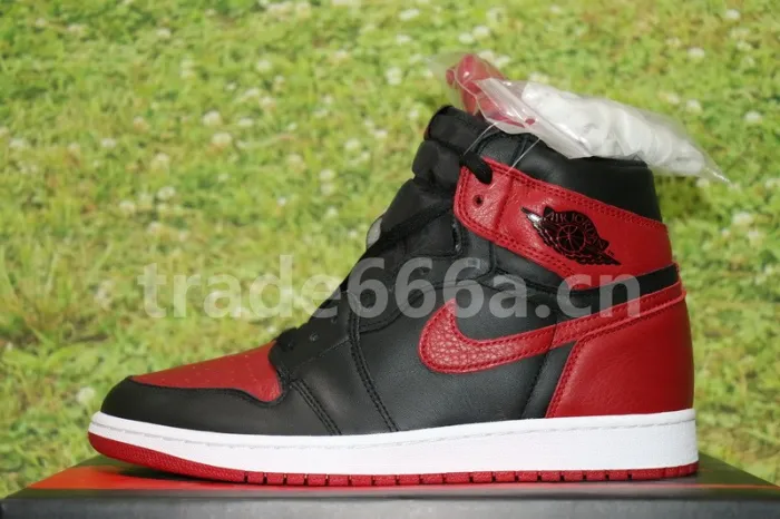Authentic Air Jordan 1 Retro OG High “Banned” 2016