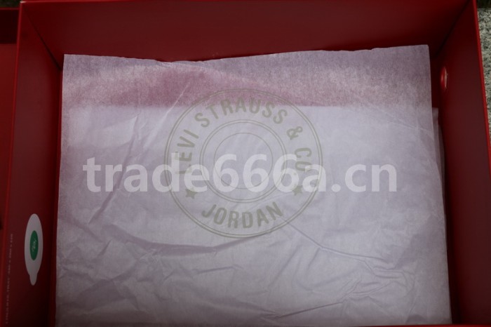 Authentic Levi’s x Air Jordan 4 White