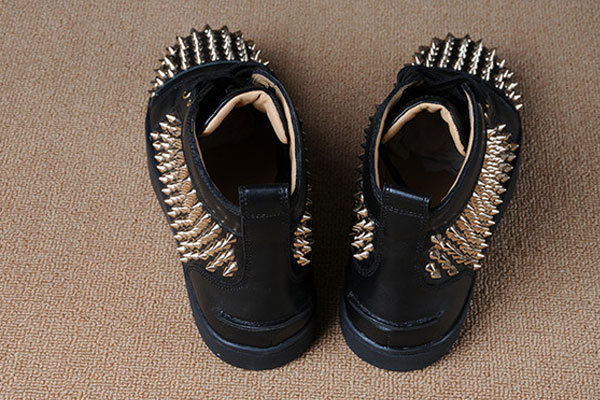Super Max Perfect Christian Louboutin Louis Spikes Men's Flat Black/GoldenSuper Max Perfect Christian Louboutin Louis Spikes Men's Flat Black Sleek Calfskin Leather(with receipt)