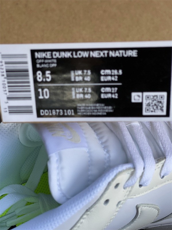 Authentic Nike SB Low White