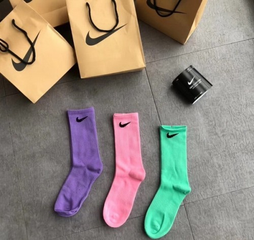 Nike Socks-004