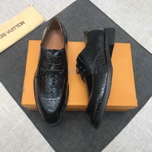LV Men shoes 1：1 quality-2395