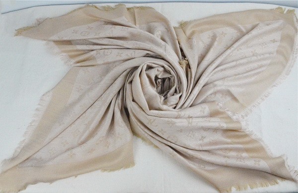 LV Silk Scarf AAA-144
