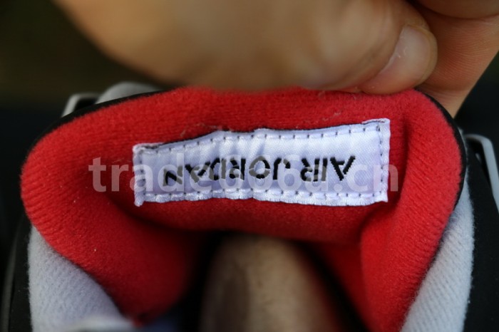 Authentic Air Jordan 4 Bred 2019
