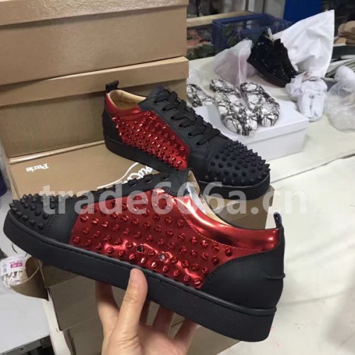 Super Max Christian Louboutin Shoes-612