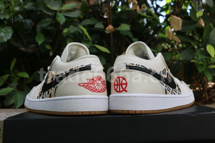 Authentic Air Jordan 1 Low CJ4152-101
