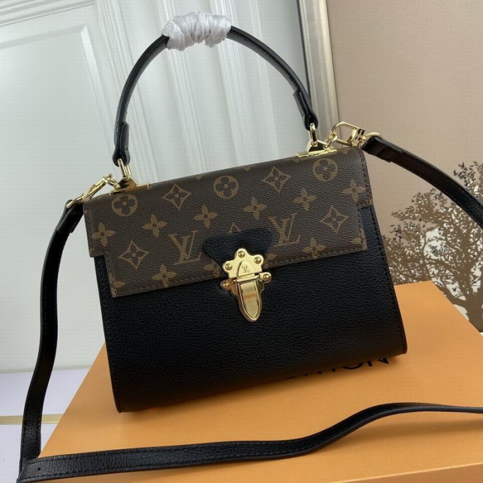 LV Hangbags AAA Women-640