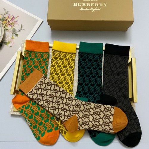 Burberrys Socks-025