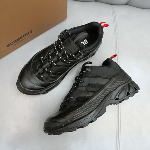 Burberry men shoes 1：1 quality-298