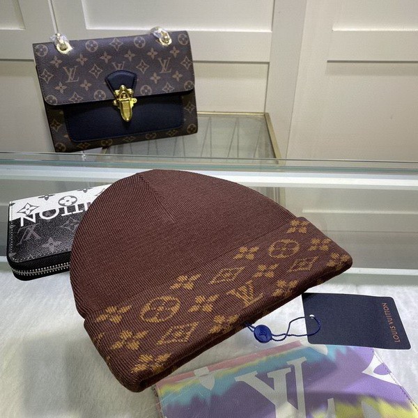 LV Wool Cap Scarf AAA-208