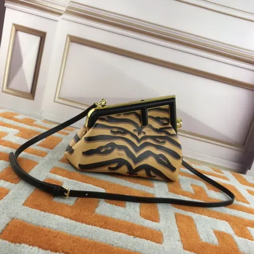 FD Handbags AAA Quality-055