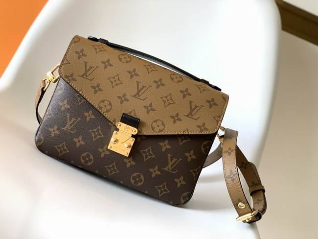LV Hangbags AAA Women-797