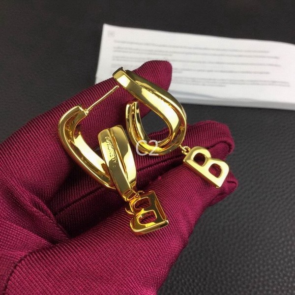 B Earring-016