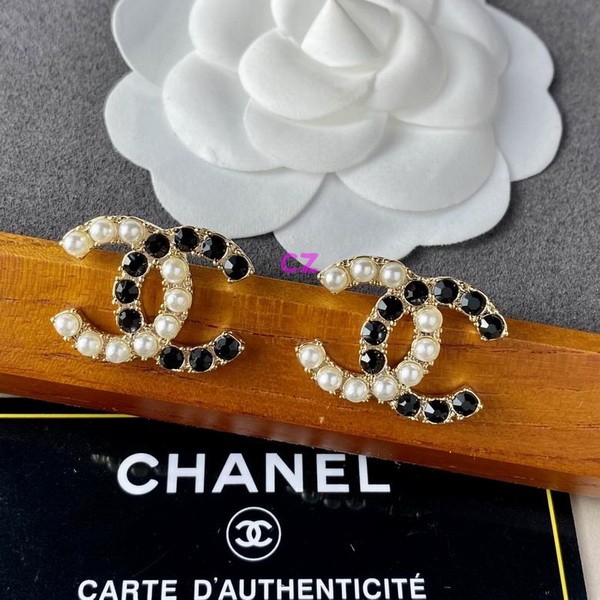 CHAL Earring-617