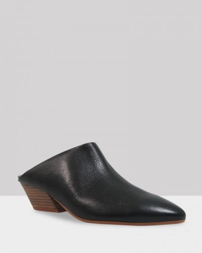wittner black mules