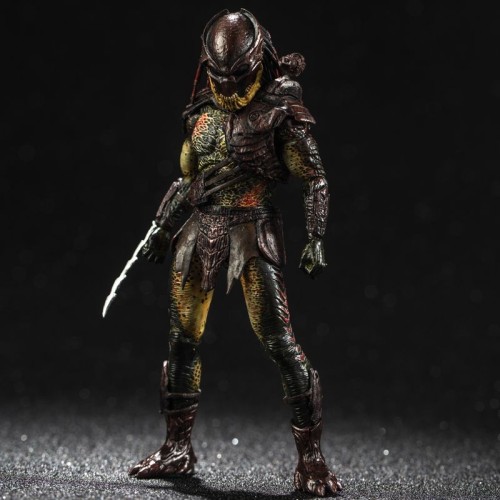 HIYA LP0052 Exquisite Mini 1/18 Alien vs. Predator Lion Face