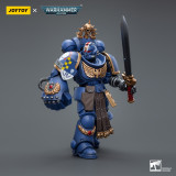 JOYTOY JT7677  Warhammer 40k 1: 18  Ultramarines Lieutenant with Power Fist