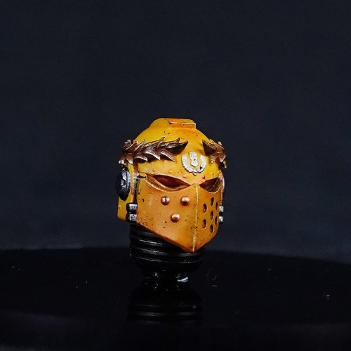 COOL TOYS CLUB CTC 408 Helmet for Imperial Fists Sigismund First Captain of the Imperial Fists