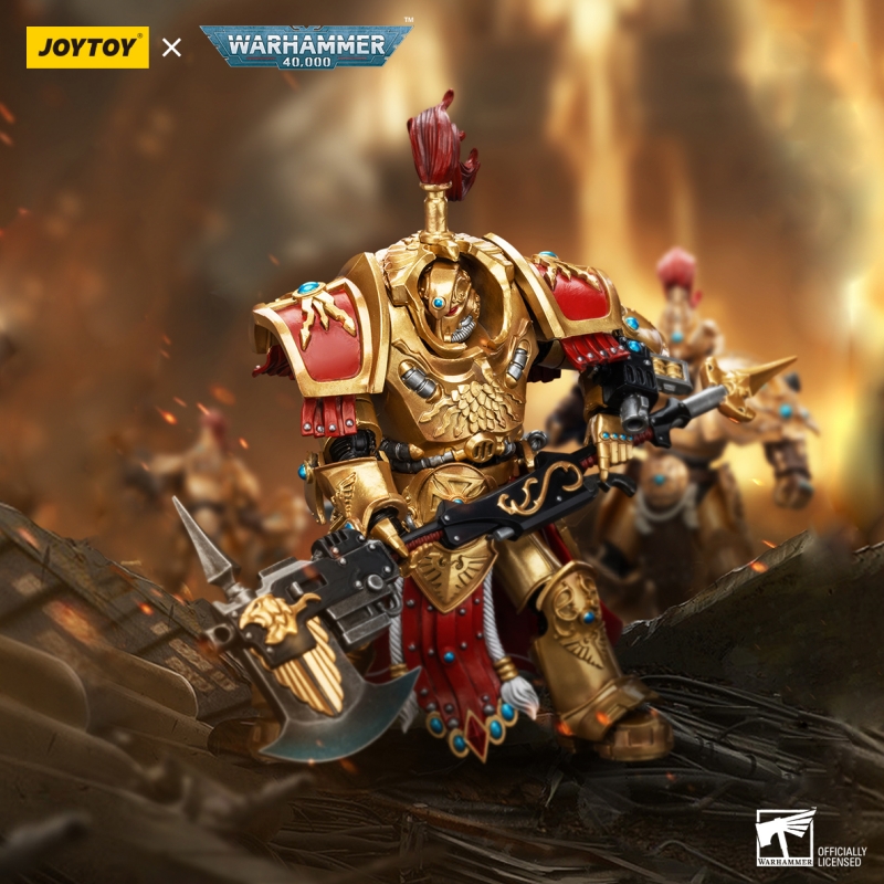 JOYTOY 1/18 Warhammer 40.000 – Adeptus Custodes Allarus Con Ascia Castellan – Action Figure 14 Cm