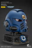 JOYTOY  Warhammer 40k 1: 1 Ultramarines Captain MkX Helmet & Display Stand