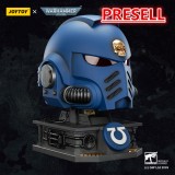 JOYTOY  Warhammer 40k 1: 1 Ultramarines Captain MkX Helmet & Display Stand