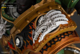JOYTOY JT05367 Warhammer 40k 1:18 Salamanders Vulkan Primarch of the XVlllth Legion with Dawnbringer The Furnace's Heart and Dragon's Breath Gauntlet