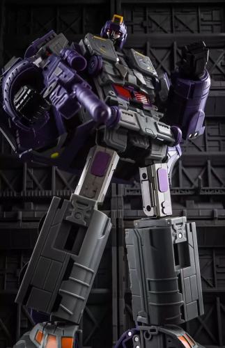 DX9 D05 Transformers G1 Astrotrain