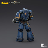 JOYTOY Warhammer 40k Collectors Edition Space Marine 2 Ultramarines  Lieutenant Titus, Sergeant Gadriel and Brother Chairon
