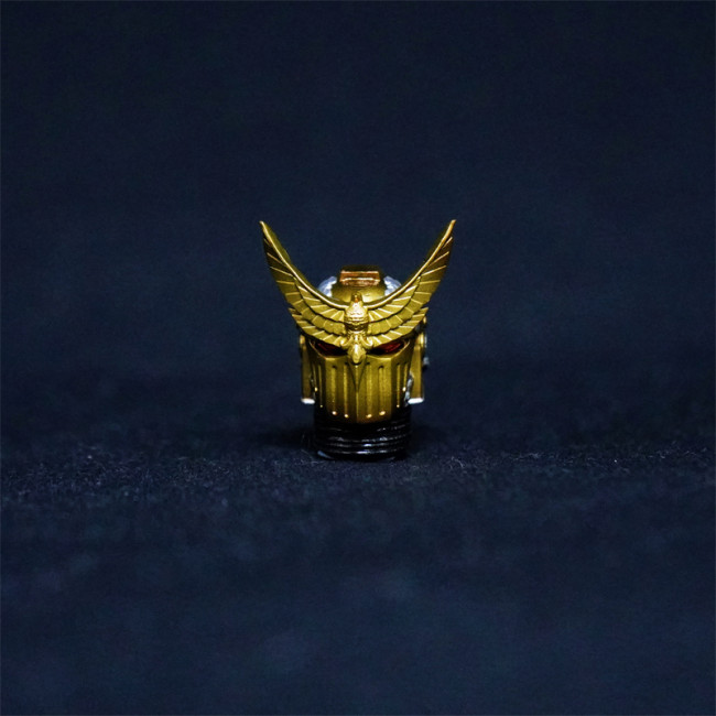 CTC 402 Helmet for Imperial Fists Rogal Dorn Primarch of the Vllth Legion